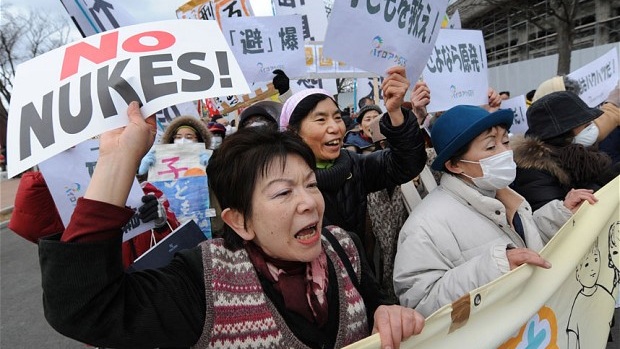 Tokyo'da 45 bin kişi nükleere hayır dedi