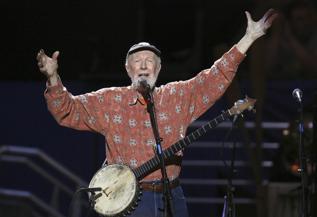 MUSICIAN PETE SEEGER SINGS AMAZING GRACE DURING A CONCERT CELEBRATING HIS 90TH BIRTHDAY IN NEW YORK