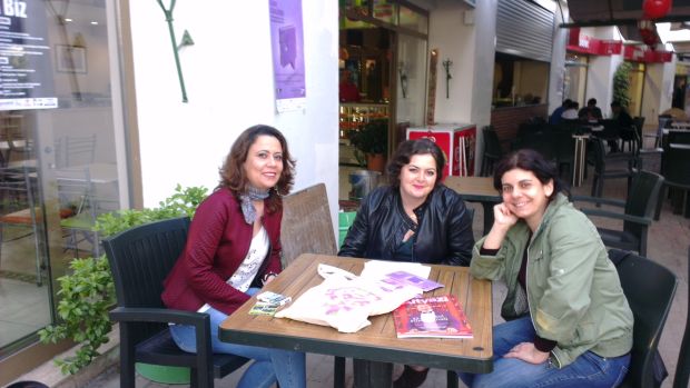 Filmmor ve Mersin Kadın Emeği Kollektifi'ni Eytiş Karabulut, Özge Göncü ve Bediz Yılmaz ile konuştuk