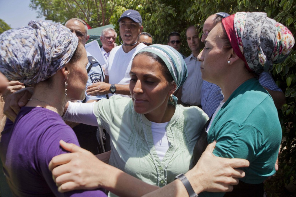 Kaybolan üç İsrailli gencin anneleri