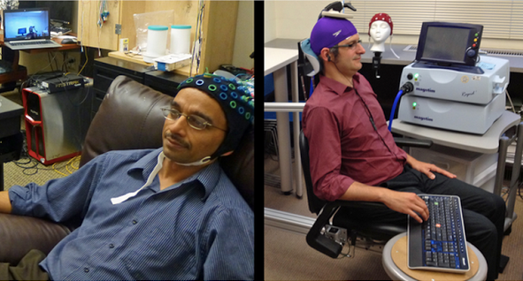 Washington Üniversitesi araştırma görevlisi Rajesh Rao, solda, zihniyle  bir bilgisayar oyunu oynarken, kampüsün diğer ucundaki araştırmacı Andrea Stocco beyninin sol motor korteksi bölgesinin üzerini kaplayan manyetik bir uyarım sarmalı takıyor.