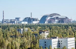 Çernobil nükleer santralinin üzerine kaplanmaya çalışılan 800 milyon avro maliyetli kubbe