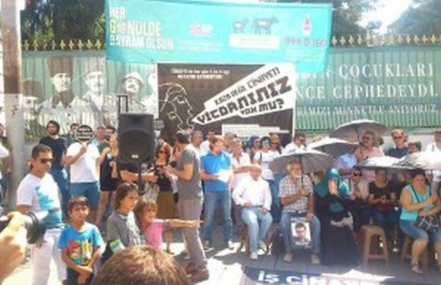 Adalet Arayan İşçi Aileleri 43. kez Galatasaray Meydanı’nda