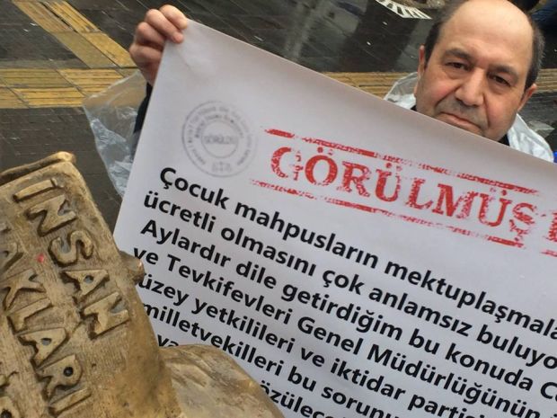 Ceza İnfaz Sisteminde Sivil Toplum Derneği'nin (CİSST) kurucusu ve eski başkanı Zafer Kıraç'ın amacı mahpus çocukların ücretsiz mektuplaşma hakkına sahip olması