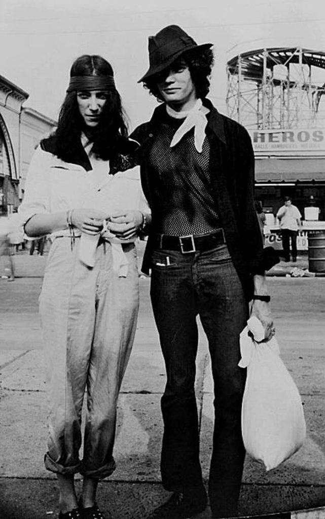 Patti Smith & Robert Mapplethorpe, Coney Island, c. 1969 