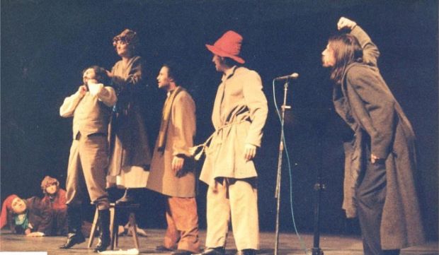 Danton'un Ölümü İstanbul Devlet Tiyatrosu - 1991 