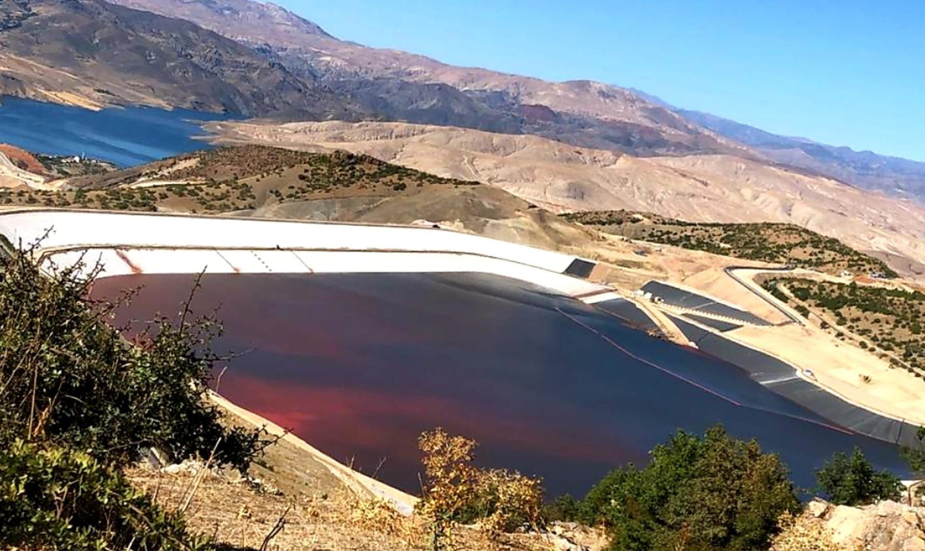Erzincan halkı siyanür soluyor: Altın madenindeki en ufak dalgınlık felaketlere yol açabilir - Yeşil Gazete