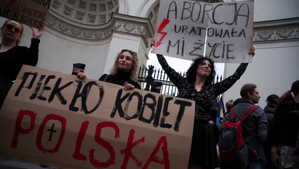 Polonya'da kürtaj yasağı