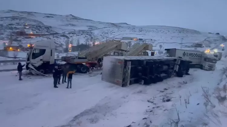 kar yağışı zincirleme kaza