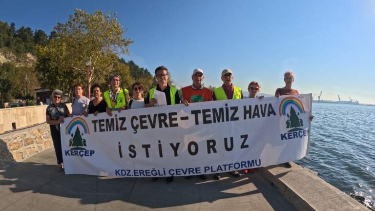 Karadeniz Ereğlisi halkı, ERDEMİR’in yarattığı kirliliğe karşı sürekli eyleme başladı